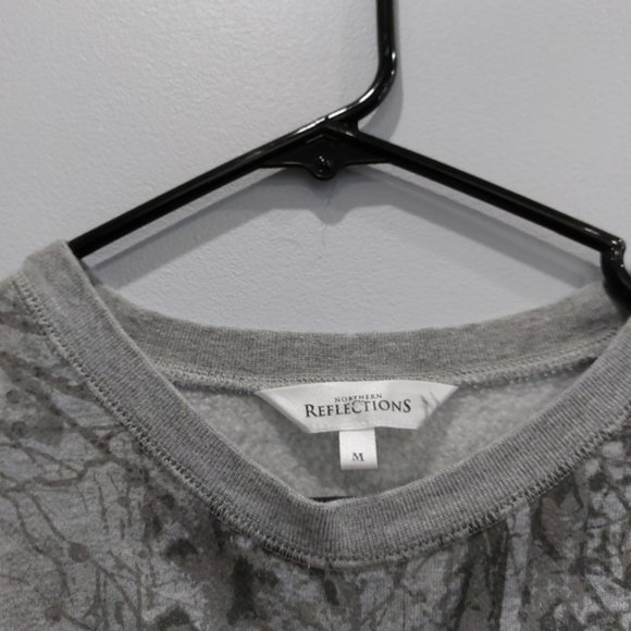 Northern Reflections Bird Graphic Crew Neck Sweater - Picture 2 of 8